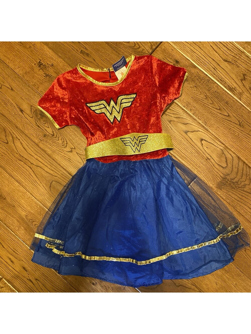 Girls Wonder Woman Costume Size Medium 8-10 Rubies Costume Co. Velvet/ Tulle